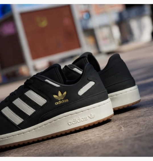 Кросівки Adidas Forum Low Cl IF9680 фото 3 — інтернет-магазин Tapok