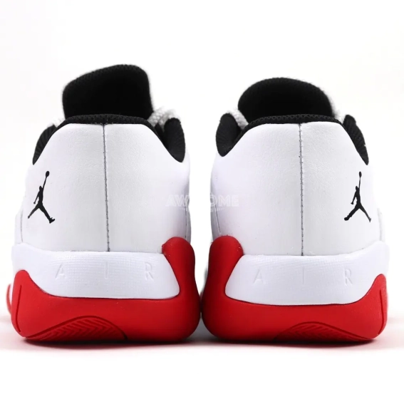 Кросівки AIR JORDAN 11 CMFT LOW GS CZ0907-102 фото 3 — інтернет-магазин Tapok