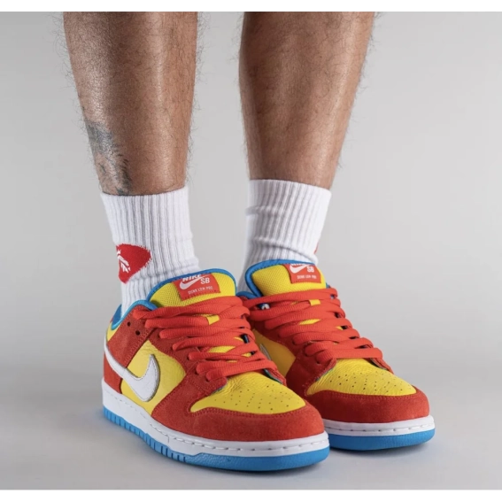 Кроссовки NIKE DUNK SB SIMPSON BQ6817-602 фото 6 — интернет-магазин Tapok