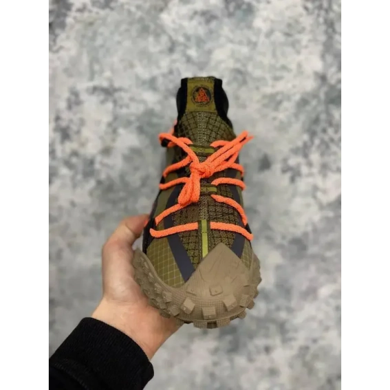 Кроссовки Nike ACG MOUNTAIN FLY LOW GTX SE DD2861-200 фото 6 — интернет-магазин Tapok