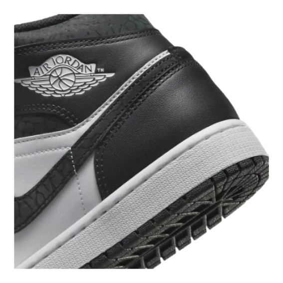 Кросівки чоловічі Air Jordan 1 Mid Se Panda Elephant FB9911-001 фото 5 — інтернет-магазин Tapok