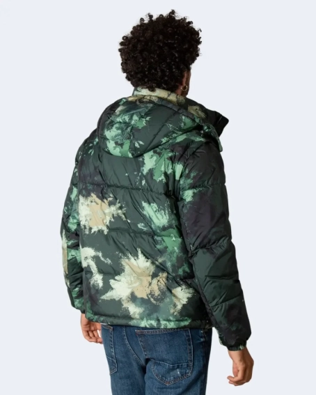 Куртка Armani Exchange RECYCLED NYLON CAMOUFLAGE PUFF 6KZB26 ZNKRZ фото 3 — интернет-магазин Tapok