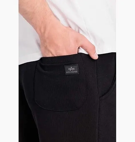Шорты Alpha Industries X-Fit Cargo Short 166301-03 фото 2 — интернет-магазин Tapok