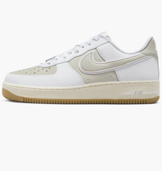 Чоловічі кросівки Nike Air Force 1 07 FQ8201-100 фото 1 — інтернет-магазин Tapok