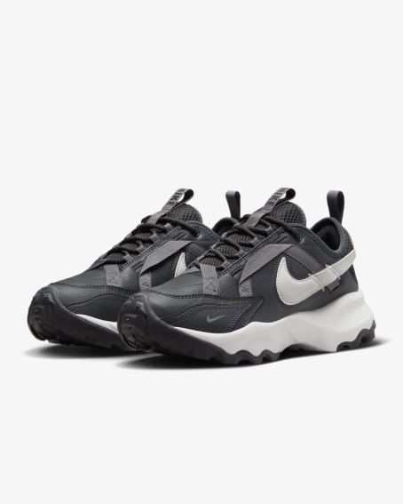 Кроссовки женские Nike Tc 7900 (DD9682-001) фото 4 — интернет-магазин Tapok