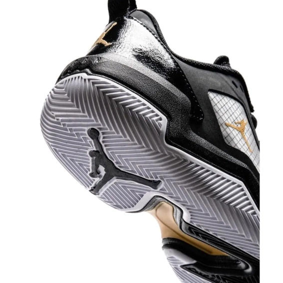 Кроссовки DO7193-007 NIKE DO7193-007 фото 4 — интернет-магазин Tapok
