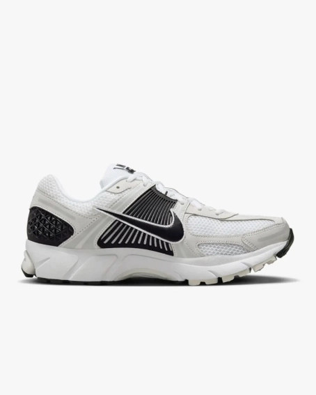 Кроссовки Nike Zoom Vomero 5 FB9149-101 фото 3 — интернет-магазин Tapok