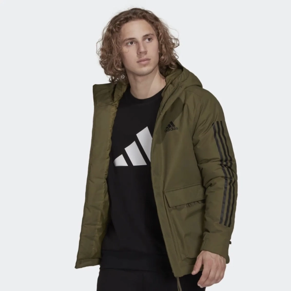 Пуховик Adidas Utilitas 3-Stripes GT1691 фото 2 — інтернет-магазин Tapok