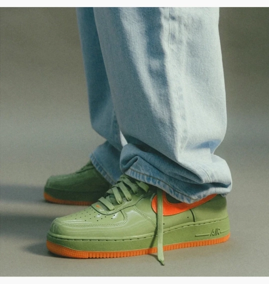 Кросівки Nike Air Force 1 ´07 Prm Green HJ9118-386 фото 3 — інтернет-магазин Tapok