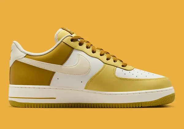 Кроссовки Nike Air Force Yellow FZ4034-716 фото 2 — интернет-магазин Tapok