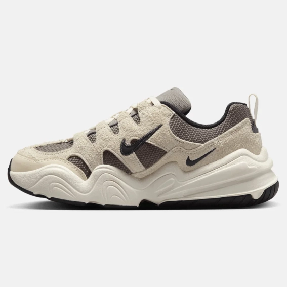 Кроссовки Nike W TECH HERA DR9761-007 фото 1 — интернет-магазин Tapok