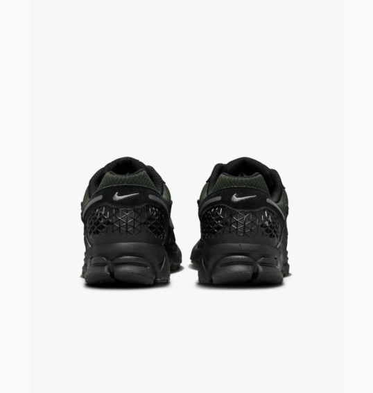Кросівки Nike Zoom Vomero 5 "Black HV2527-001 фото 5 — інтернет-магазин Tapok