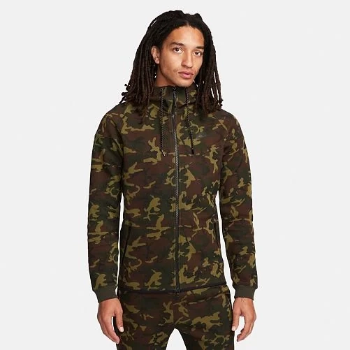 Женская толстовка Nike Sportswear Tech Fleece Og Windrunner Camo/Green FN3929-355 фото 1 — интернет-магазин Tapok