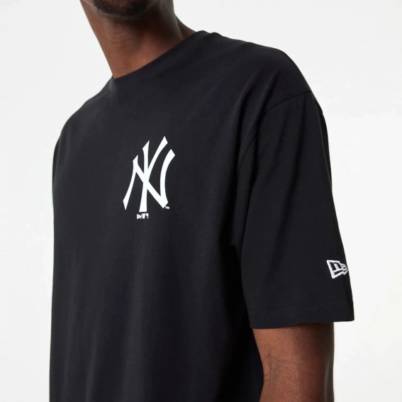 Футболка New Era MLB ESS LC OS TEE NYY 60416723 фото 3 — интернет-магазин Tapok