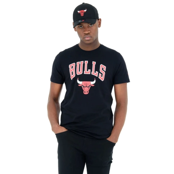 Футболка New Era NOS NBA REGULAR TEE BULLS 60416749 фото 1 — интернет-магазин Tapok