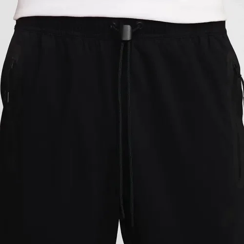 Брюки мужские Nike Tech Black HM8241-010 фото 3 — интернет-магазин Tapok
