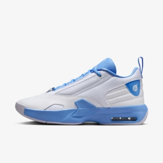 Кроссовки женские Jordan Max Aura 6 (FQ7943-100)