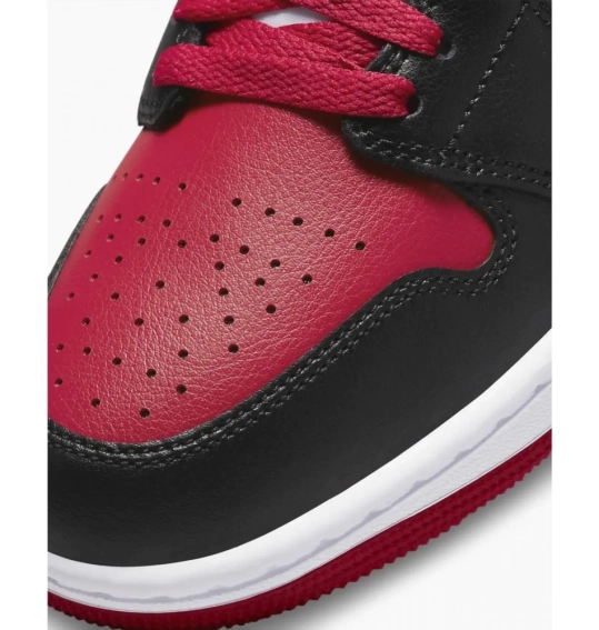 Кросівки жіночі Jordan 1 Mid Bred Toe (BQ6472-079) фото 8 — інтернет-магазин Tapok