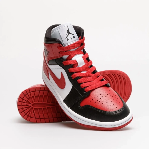 Кроссовки женские Jordan 1 Mid Bred Toe (BQ6472-079) фото 3 — интернет-магазин Tapok