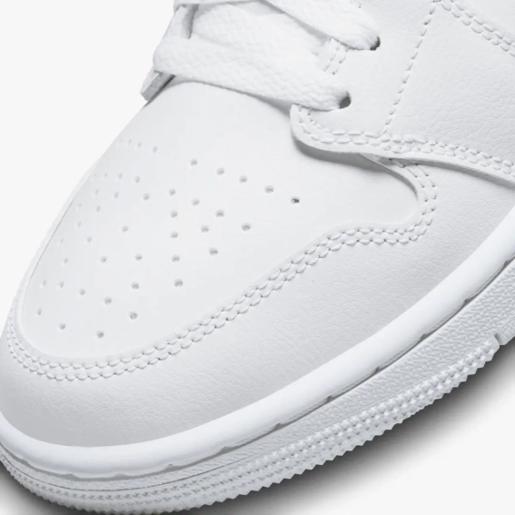 Кросівки жіночі Nike Wmns Air Jordan 1 Mid (DV0991-111) фото 7 — інтернет-магазин Tapok