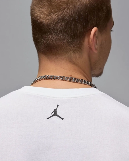 Футболка Jordan MREISSUE GX SS CREW HJ2356-100 фото 5 — интернет-магазин Tapok