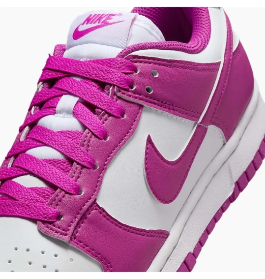 Кроссовки женские Nike Dunk Low Next Nature (DD1873-110) фото 7 — интернет-магазин Tapok