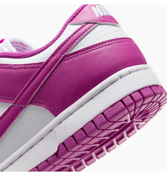 Кроссовки женские Nike Dunk Low Next Nature (DD1873-110) фото 8 — интернет-магазин Tapok