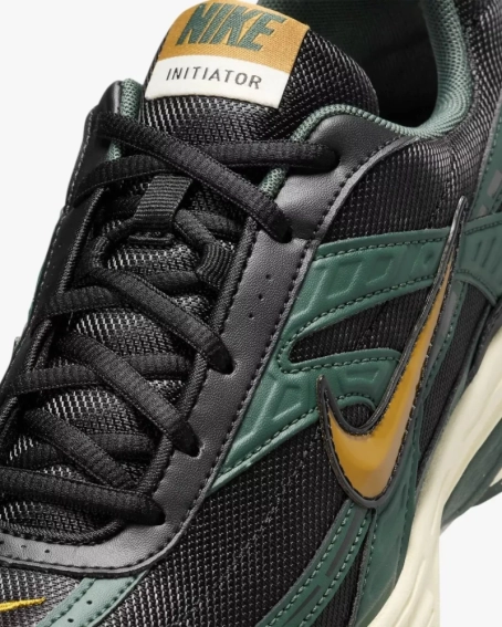 Кросівки Nike INITIATOR HQ3611-010 фото 6 — інтернет-магазин Tapok