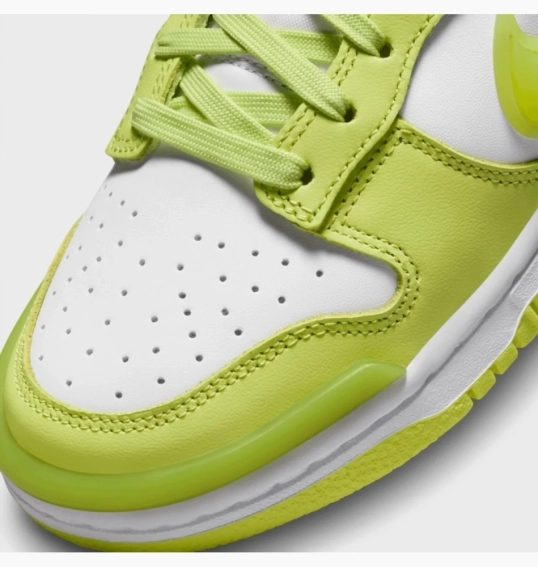 Кросівки Nike W DUNK LOW TWIST DZ2794-700 фото 7 — інтернет-магазин Tapok