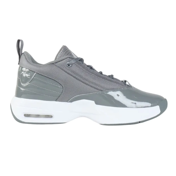 Кросівки чоловічі Jordan Max Aura 6 (FQ8298-002) фото 1 — інтернет-магазин Tapok