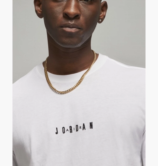 Футболка чоловіча Air Jordan Air Tee White Dm3182-100 фото 4 — інтернет-магазин Tapok
