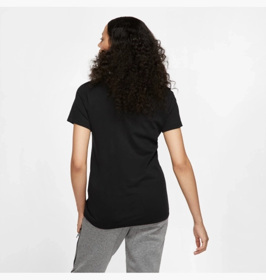 Футболка Nike W Nsw Tee Essntl Icon Futur Black BV6169-010 фото 2 — интернет-магазин Tapok