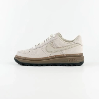 Кроссовки мужские Nike Air Force 1 Low Luxe (HV2531-100)