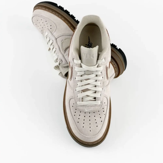 Кросівки чоловічі Nike Air Force 1 Low Luxe (HV2531-100) фото 4 — інтернет-магазин Tapok