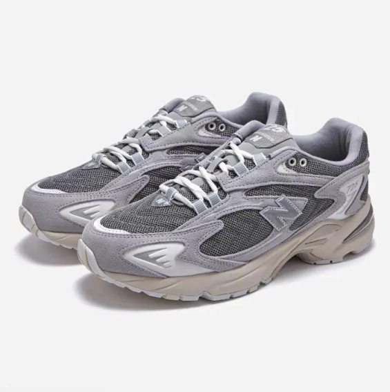 Кросівки чоловічі New Balance Grey Running Shoes Sneakers (ML725AA) фото 3 — інтернет-магазин Tapok