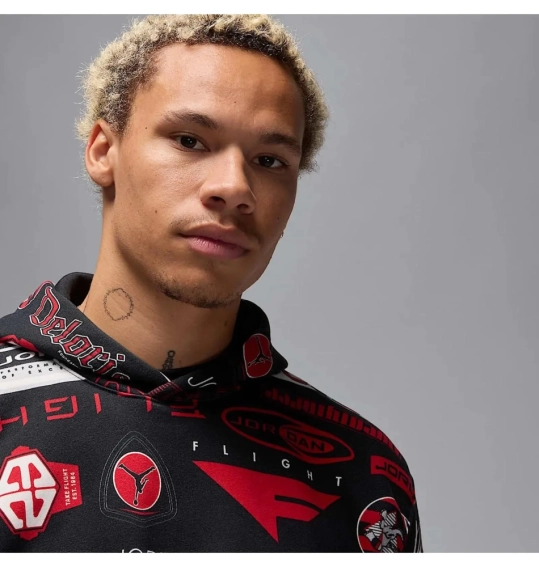 Кофта чоловіча Jordan Essentials Men's Printed Fleece (HM7254-010) фото 7 — інтернет-магазин Tapok