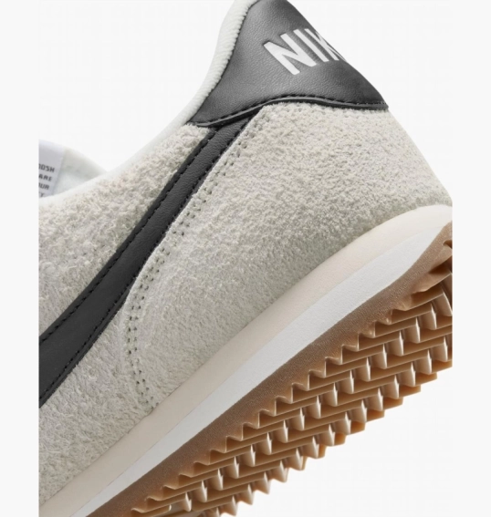 Кросівки жіночі Nike Cortez Vintage Suede Shoes Beige FJ2530-102 фото 9 — інтернет-магазин Tapok