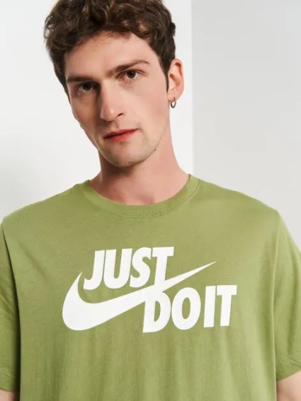 Футболка Nike M Nsw Tee Just Do It Swoosh AR5006-334 фото 4 — интернет-магазин Tapok