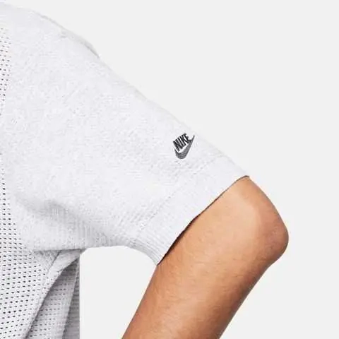 Футболка Nike NSW Tech Pack Tee dm5599-121 XL dm5599-121 фото 2 — интернет-магазин Tapok