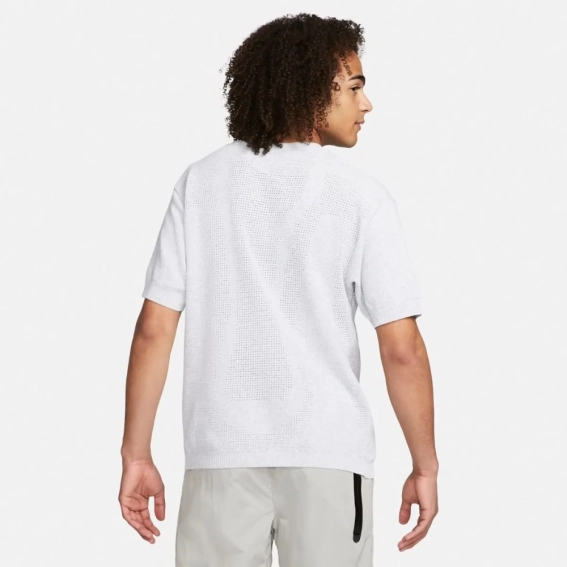 Футболка Nike NSW Tech Pack Tee dm5599-121 XL dm5599-121 фото 3 — интернет-магазин Tapok