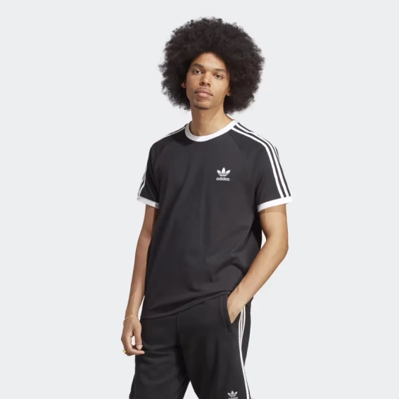Футболка 3-STRIPES TEE IA4845 Adidas L Черный IA4845 фото 1 — интернет-магазин Tapok