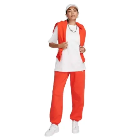 Футболка жіноча Nike W Tee Essntl Lbr (FD4149-100) фото 2 — інтернет-магазин Tapok