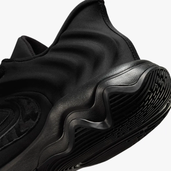 Кроссовки мужские Nike Giannis Immortality 4 (FQ3680-003) фото 3 — интернет-магазин Tapok