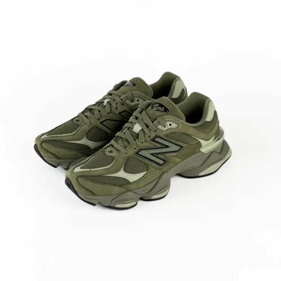 Кросівки унісекс New Balance 9060 Dark Olivine (U9060ZGD) фото 2 — інтернет-магазин Tapok