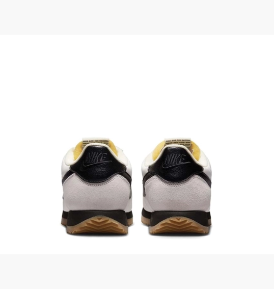 Кроссовки женские Nike Cortez W Txt White HM9987-001 фото 4 — интернет-магазин Tapok