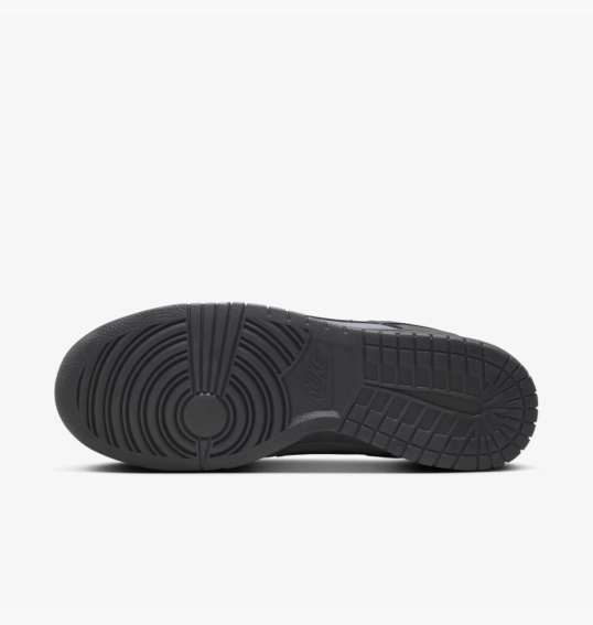 Кросівки чоловічі Nike Sportswear Dunk Retro Se Grey/Black FZ3052-001 фото 9 — інтернет-магазин Tapok