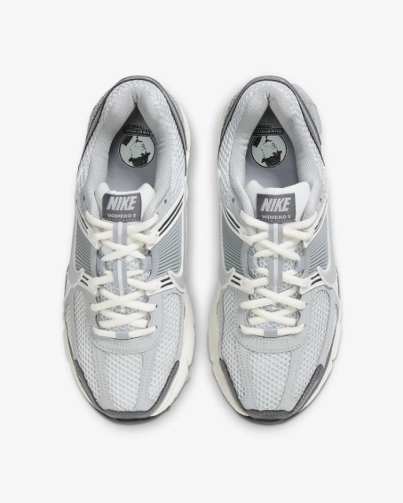 Кросівки чоловічі Nike Zoom Vomero 5 (FD9919-001) фото 5 — інтернет-магазин Tapok