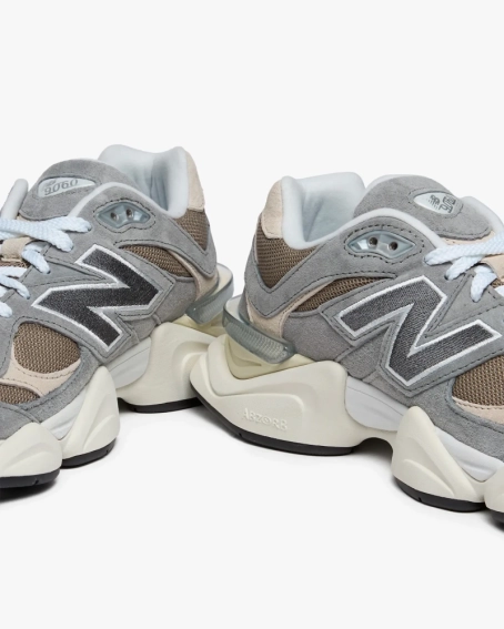 Кроссовки New Balance 9060 Grey U9060LBA фото 4 — интернет-магазин Tapok
