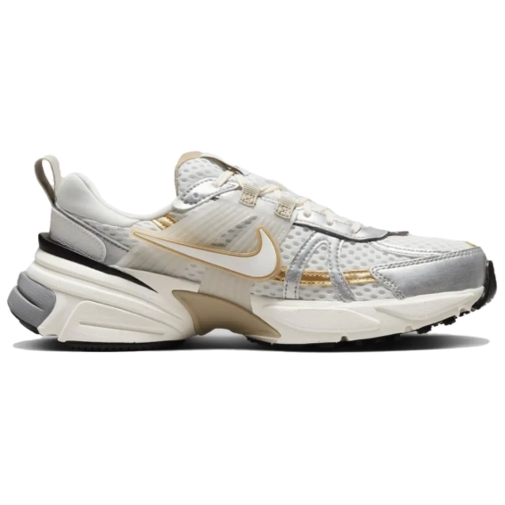 Кросівки жіночі Nike V2k Run (HJ7245-100) фото 2 — інтернет-магазин Tapok