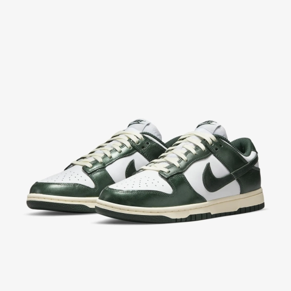 Кроссовки мужские Nike W DUNK LOW DQ8580-100 фото 2 — интернет-магазин Tapok